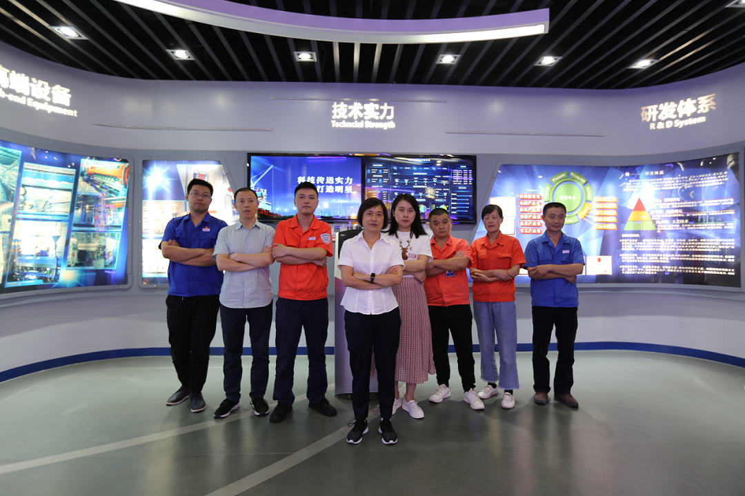 1654823665851814.png 黃玉蘭大師工作室合影.png